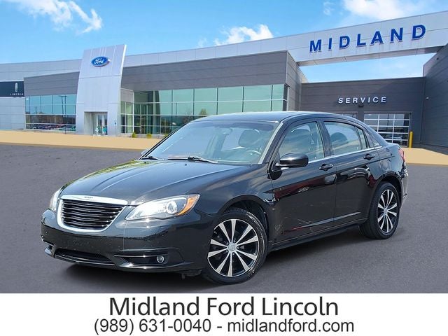 2013 Chrysler 200
