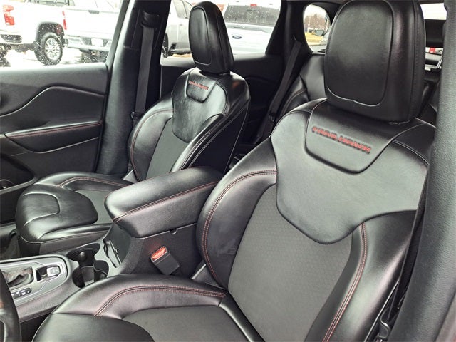 2020 Jeep Cherokee Trailhawk