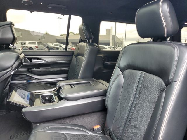 2023 Jeep Grand Wagoneer Series II