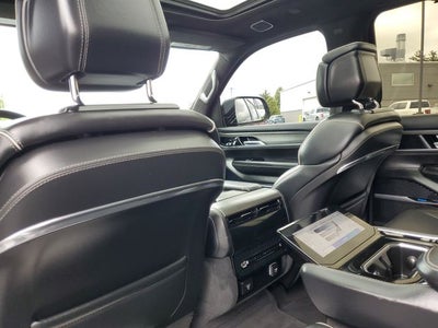 2023 Jeep Grand Wagoneer Series II