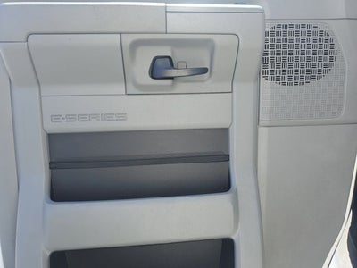 2012 Ford E-350SD Base Cutaway