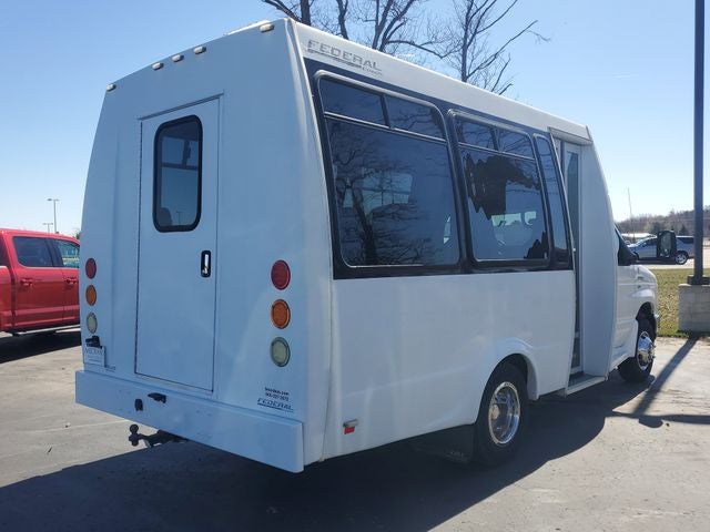 2012 Ford E-350SD Base Cutaway