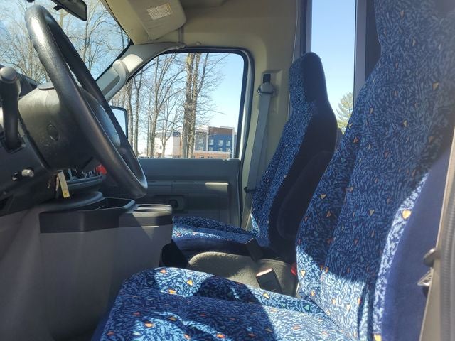 2012 Ford E-350SD Base Cutaway