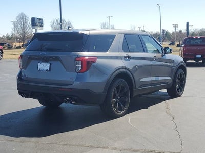 2022 Ford Explorer ST
