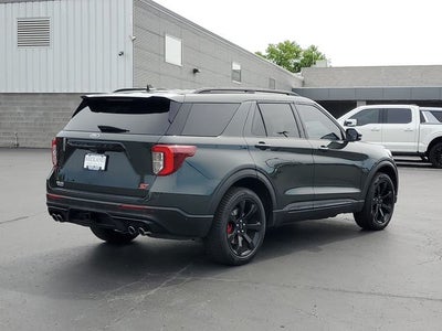 2022 Ford Explorer ST