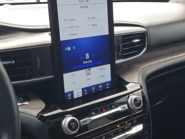 2021 Ford Explorer Platinum