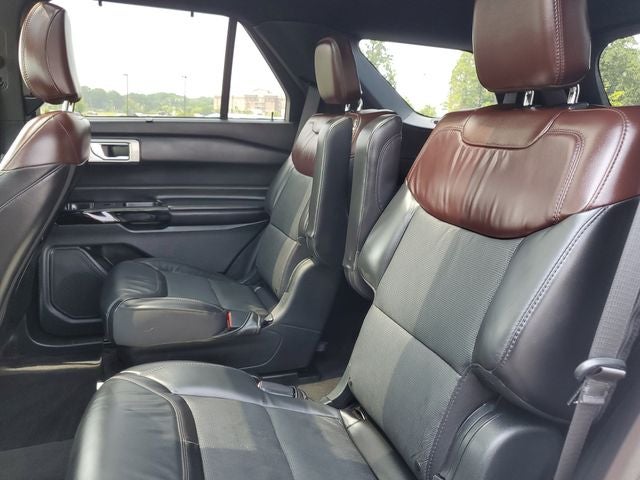 2021 Ford Explorer Platinum