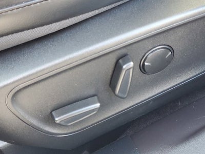 2023 Ford Escape Plug-In Hybrid Base
