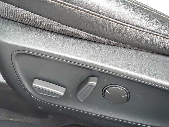 2021 Ford Escape Hybrid Titanium