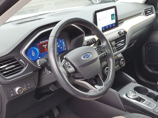 2021 Ford Escape Hybrid Titanium
