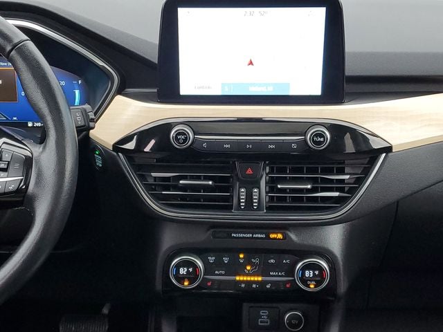 2021 Ford Escape Hybrid Titanium