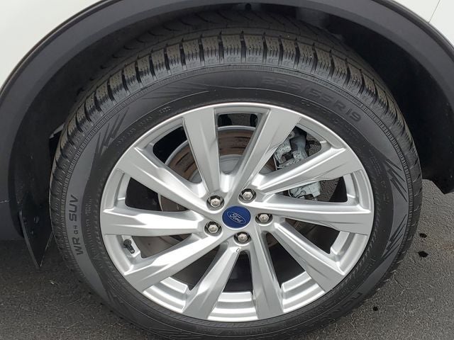 2021 Ford Escape Hybrid Titanium