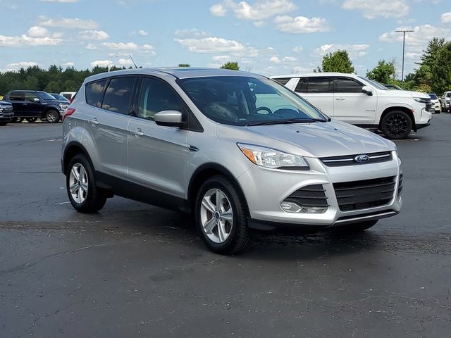 Used 2015 Ford Escape SE with VIN 1FMCU9G90FUA32065 for sale in Midland, MI