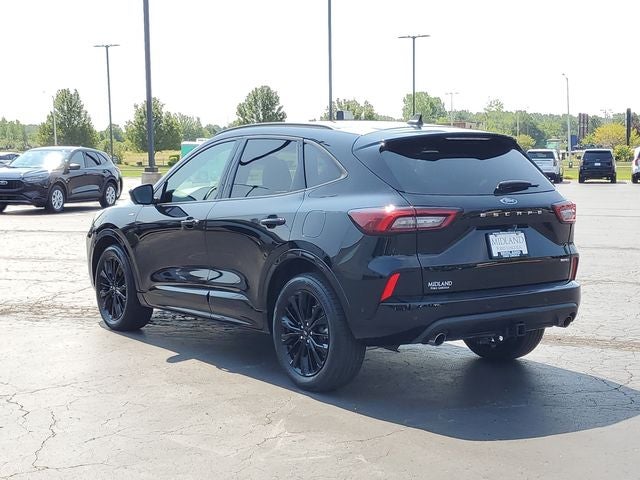 2023 Ford Escape ST-Line Elite