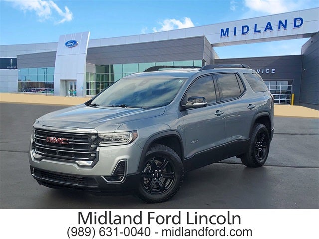 2023 GMC Acadia AT4