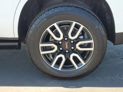 2024 GMC Yukon AT4