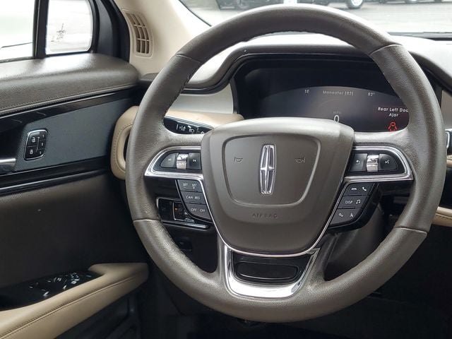 2023 Lincoln Nautilus Standard