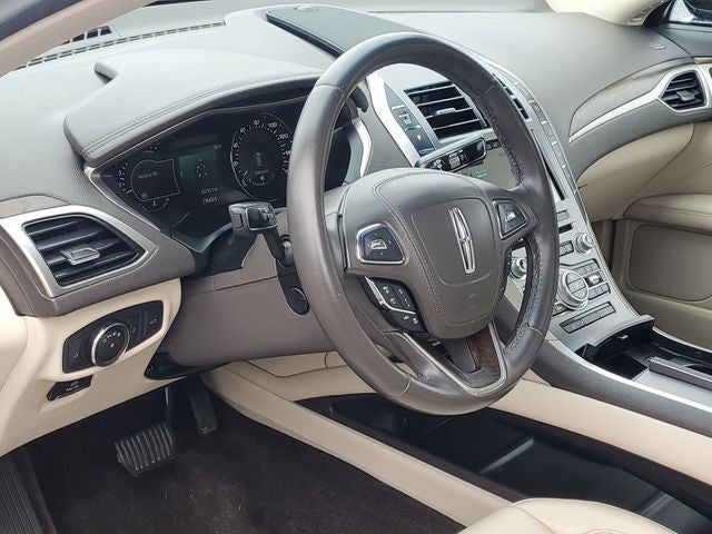 2017 Lincoln MKZ Select