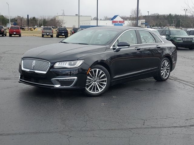 2017 Lincoln MKZ Select