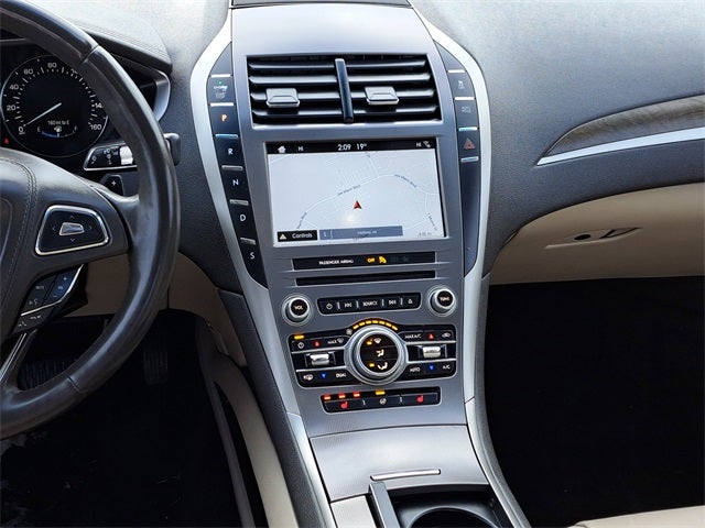 2017 Lincoln MKZ Select