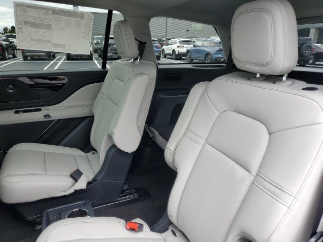2027 Lincoln Aviator Premiere Premium