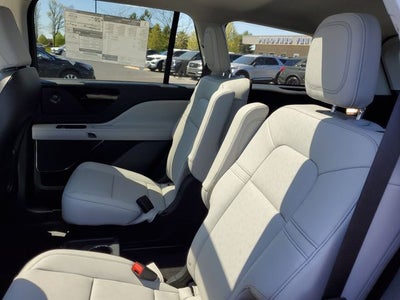 2025 Lincoln Aviator Premiere