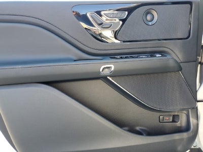 2027 Lincoln Aviator Premiere