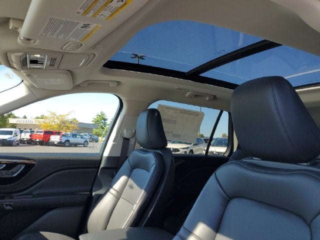 2027 Lincoln Aviator Premiere