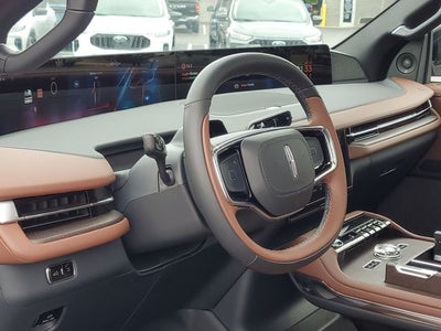 2027 Lincoln Navigator Reserve