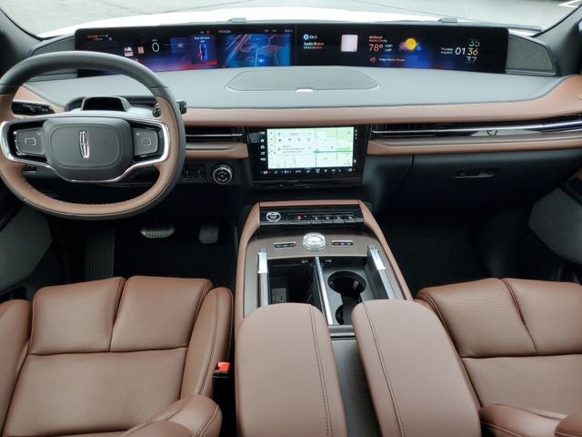 2027 Lincoln Navigator Reserve