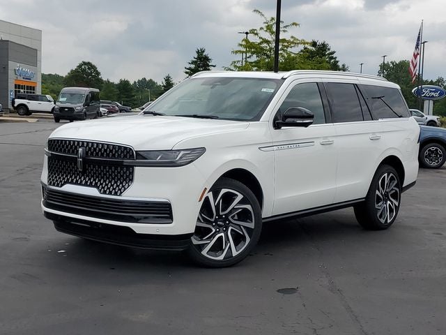 2027 Lincoln Navigator Reserve