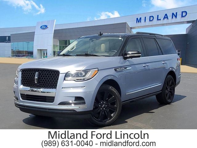 2022 Lincoln Navigator Black Label