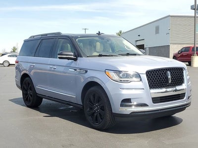 2022 Lincoln Navigator Black Label