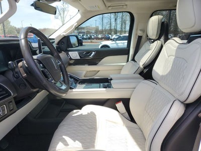 2022 Lincoln Navigator Black Label