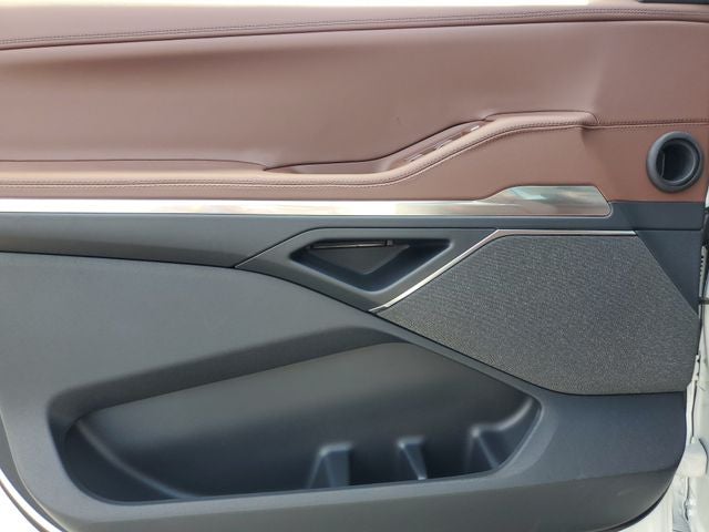 2027 Lincoln Navigator L Reserve