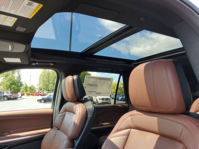 2027 Lincoln Navigator L Reserve