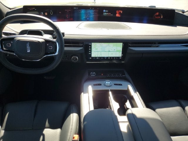 2027 Lincoln Navigator L Reserve