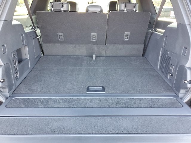 2027 Lincoln Navigator L Reserve