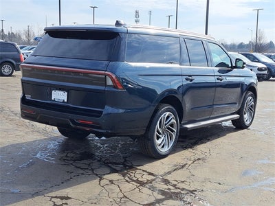 2026 Lincoln Navigator L Premiere