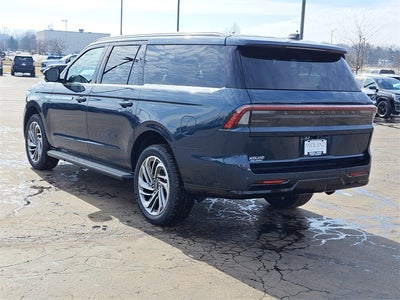 2026 Lincoln Navigator L Premiere