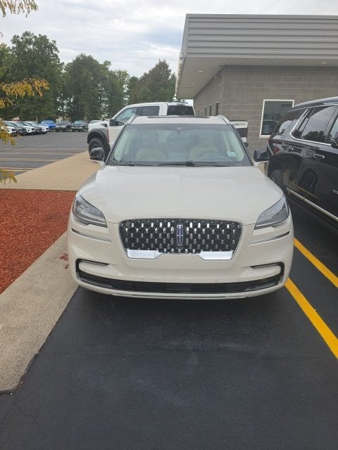 2023 Lincoln Aviator Plug-In Hybrid Grand Touring