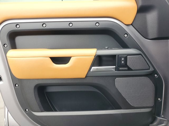 2023 Land Rover Defender 110 X
