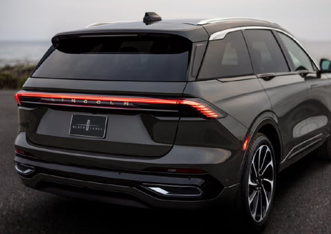 The rear of a 2025 Lincoln Black Label Nautilus® SUV displays full LED rear lighting. | Midland Lincoln in Midland MI