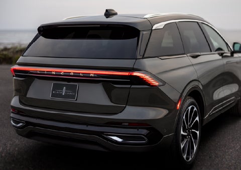 The rear of a 2026 Lincoln Black Label™ Nautilus® SUV displays full LED rear lighting. | Midland Lincoln in Midland MI