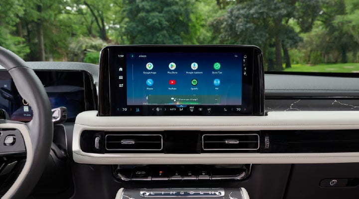 The center touchscreen inside a 2027 Lincoln Aviator® Black Label™ SUV | Midland Lincoln in Midland MI