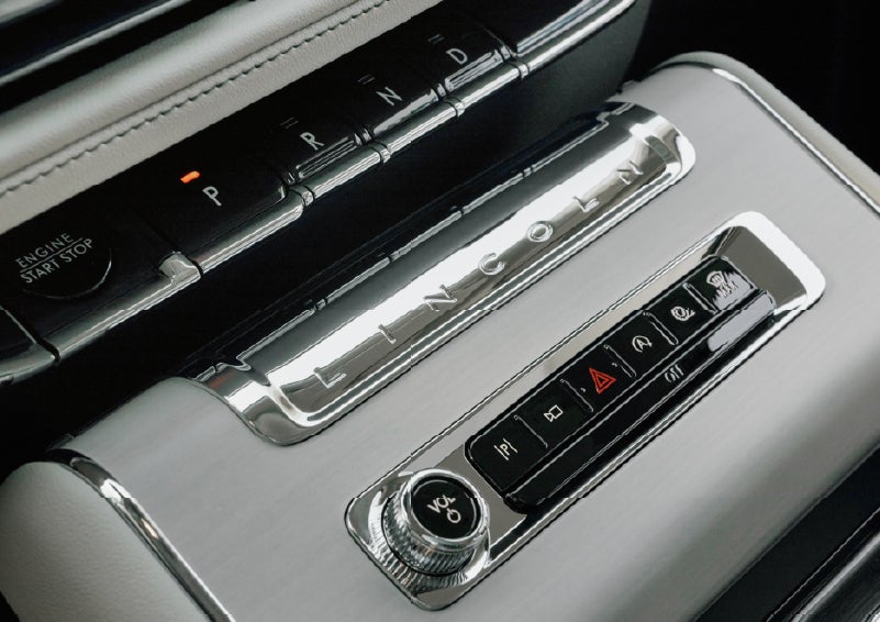 The piano key gear selector of a 2027 Lincoln Aviator® Back Label™ SUV. | Midland Lincoln in Midland MI